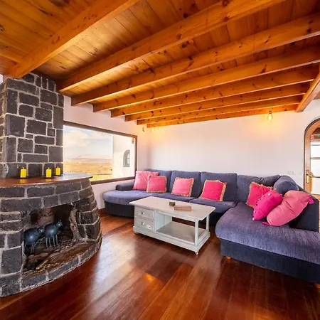 Loft Amanar شقة *